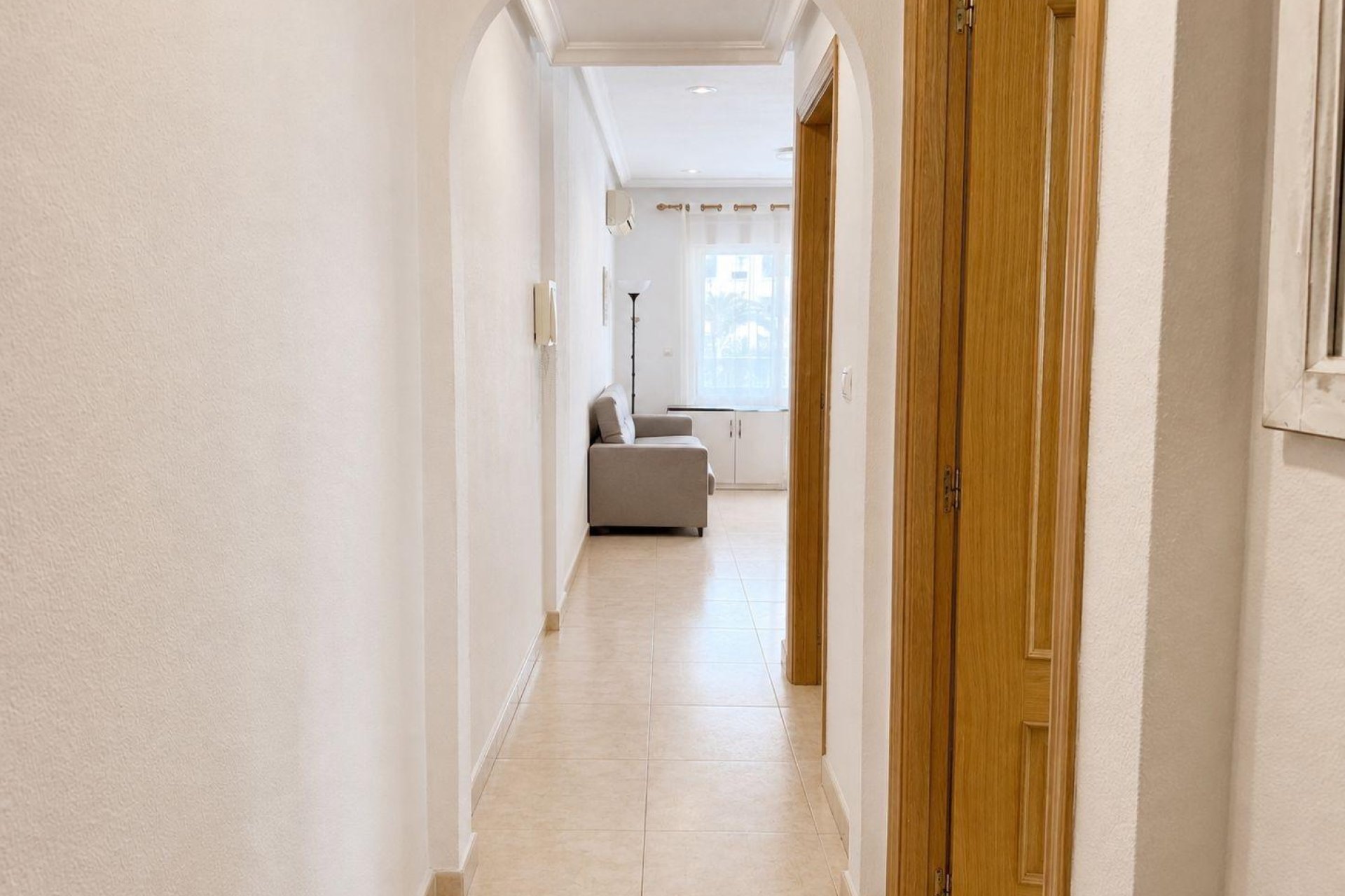 Herverkoop - Appartement -
Torrevieja - Playa del Cura