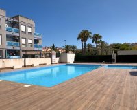 Herverkoop - Appartement -
Torrevieja - Playa del Cura