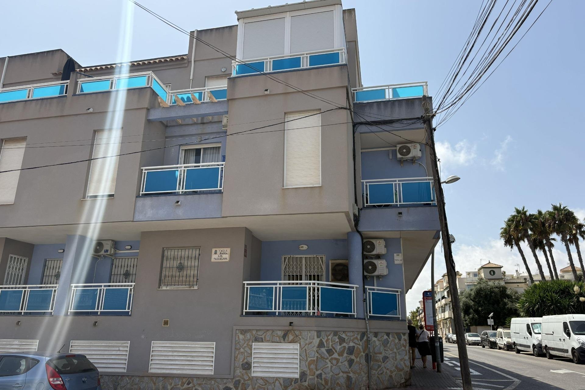 Herverkoop - Appartement -
Torrevieja - Playa del Cura