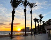 Herverkoop - Appartement -
Torrevieja - Playa del Cura