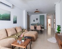 Herverkoop - Appartement -
Torrevieja - Playa del Cura