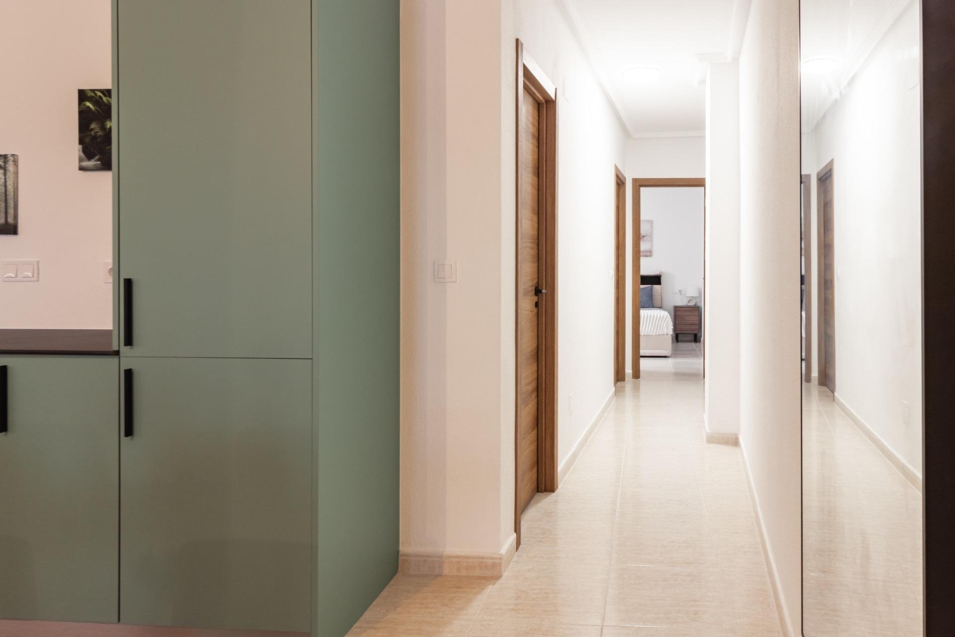 Herverkoop - Appartement -
Torrevieja - Playa del Cura