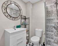 Herverkoop - Appartement -
Torrevieja - Playa del Cura