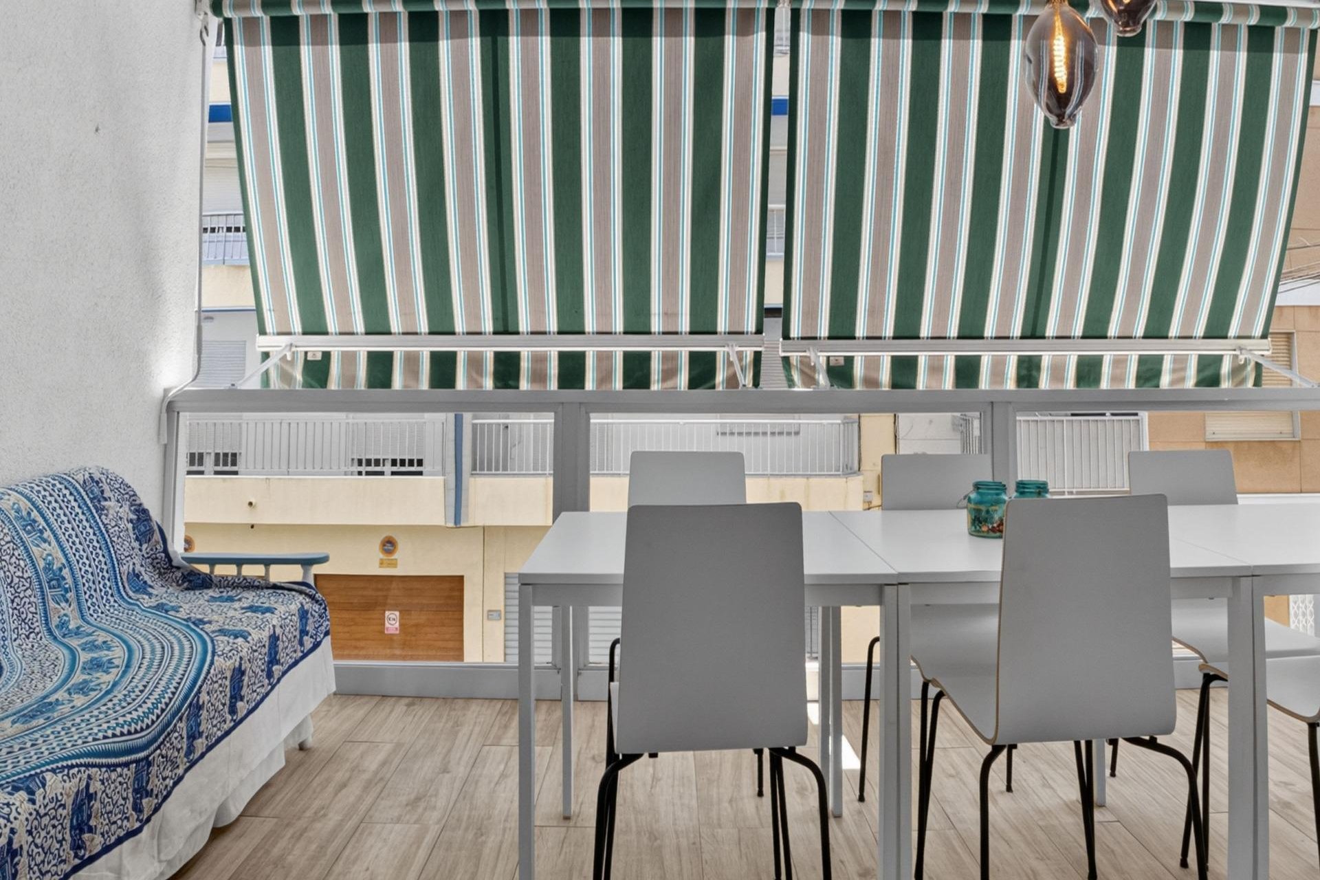 Herverkoop - Appartement -
Torrevieja - Playa del Cura