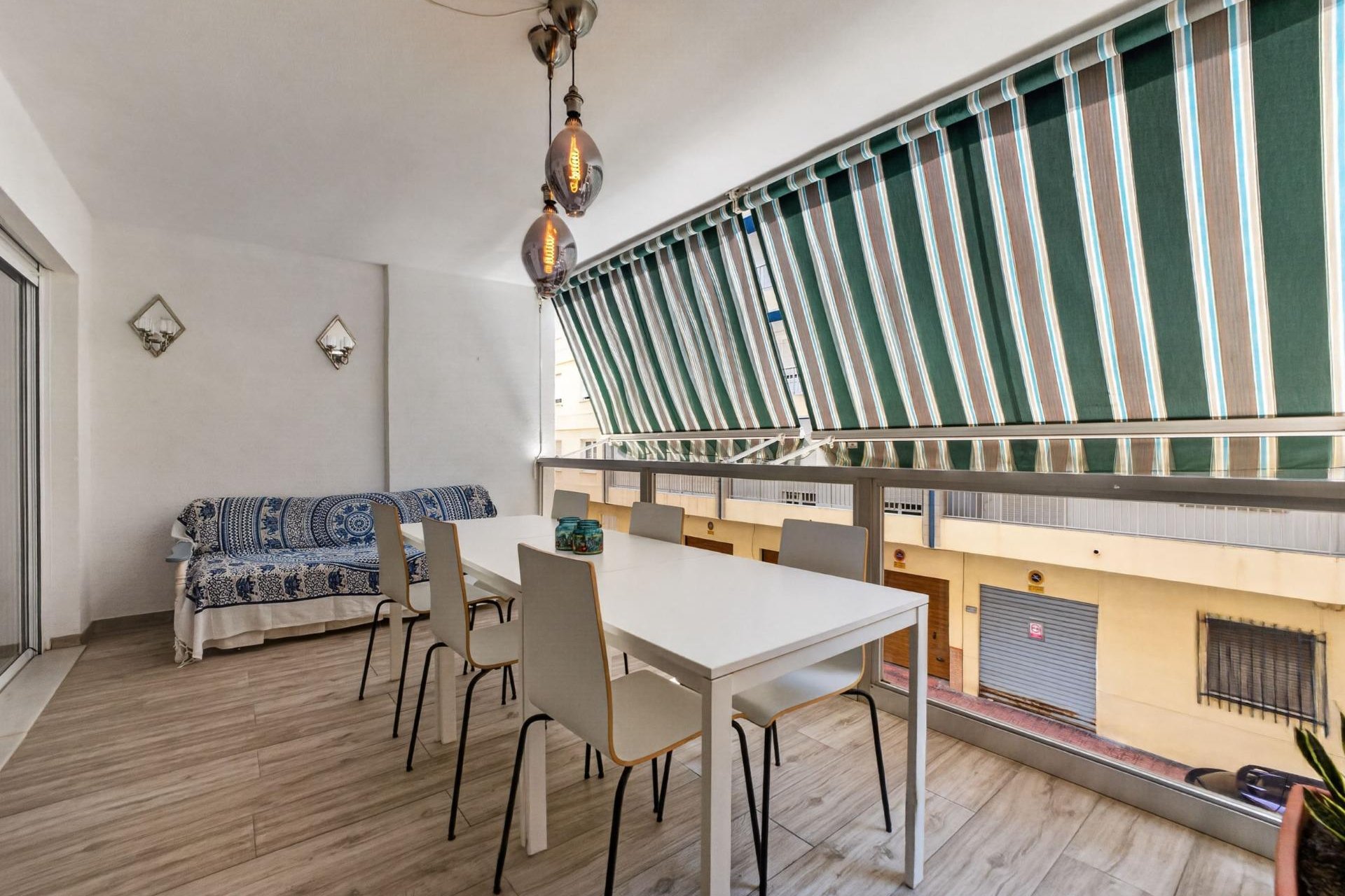 Herverkoop - Appartement -
Torrevieja - Playa del Cura