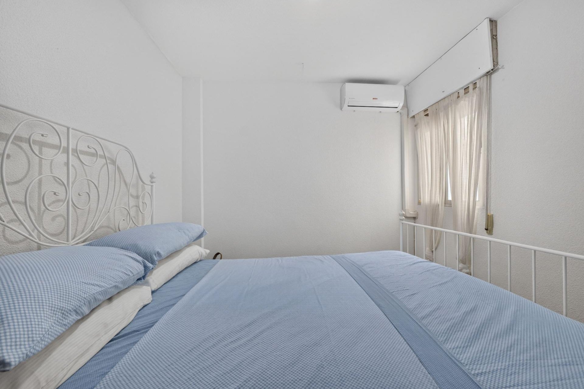 Herverkoop - Appartement -
Torrevieja - Playa del Cura