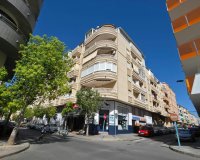 Herverkoop - Appartement -
Torrevieja - Playa del Cura