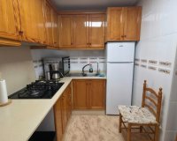Herverkoop - Appartement -
Torrevieja - Playa del Cura