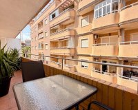 Herverkoop - Appartement -
Torrevieja - Playa del Cura