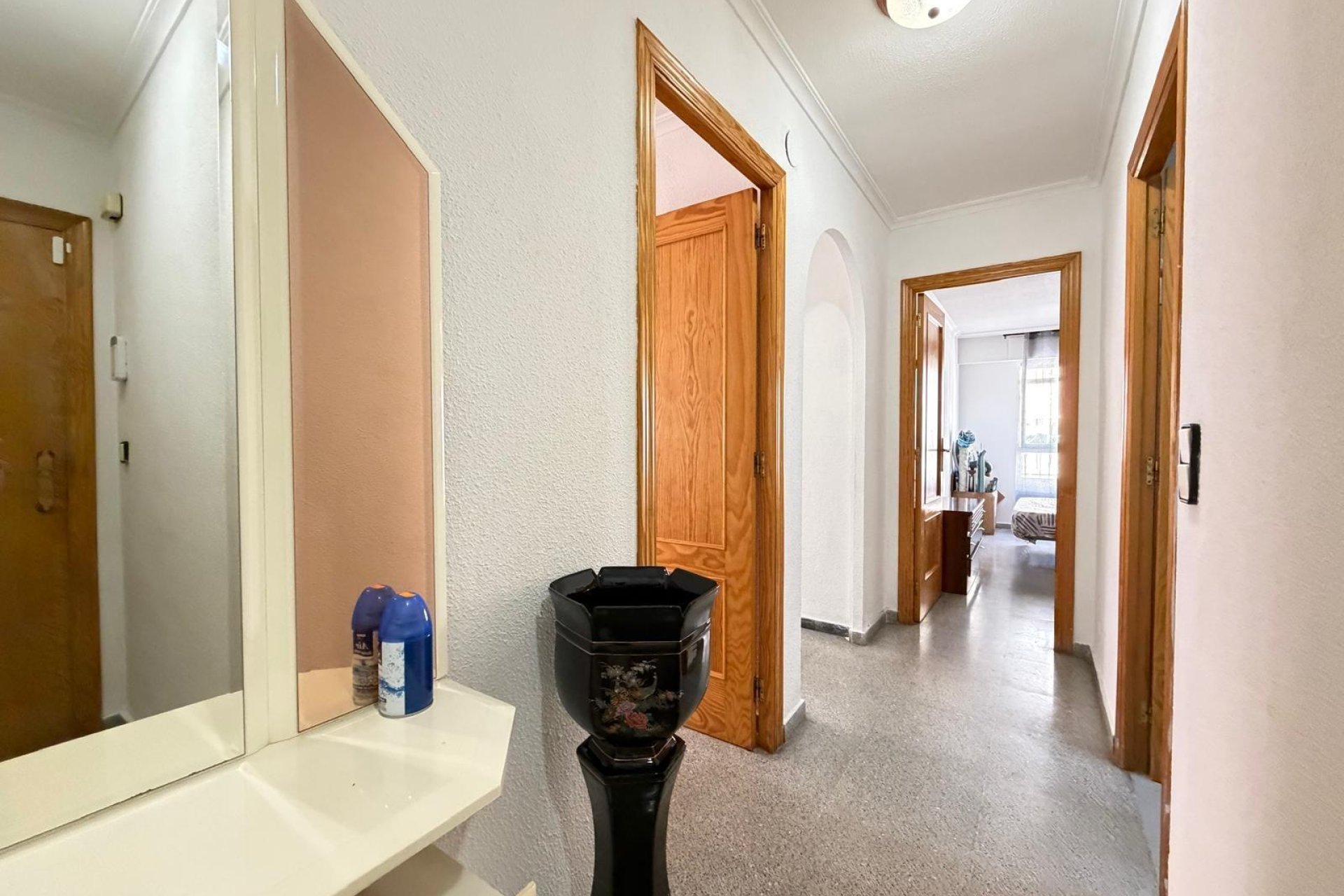 Herverkoop - Appartement -
Torrevieja - Playa del Cura