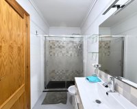 Herverkoop - Appartement -
Torrevieja - Playa del Cura