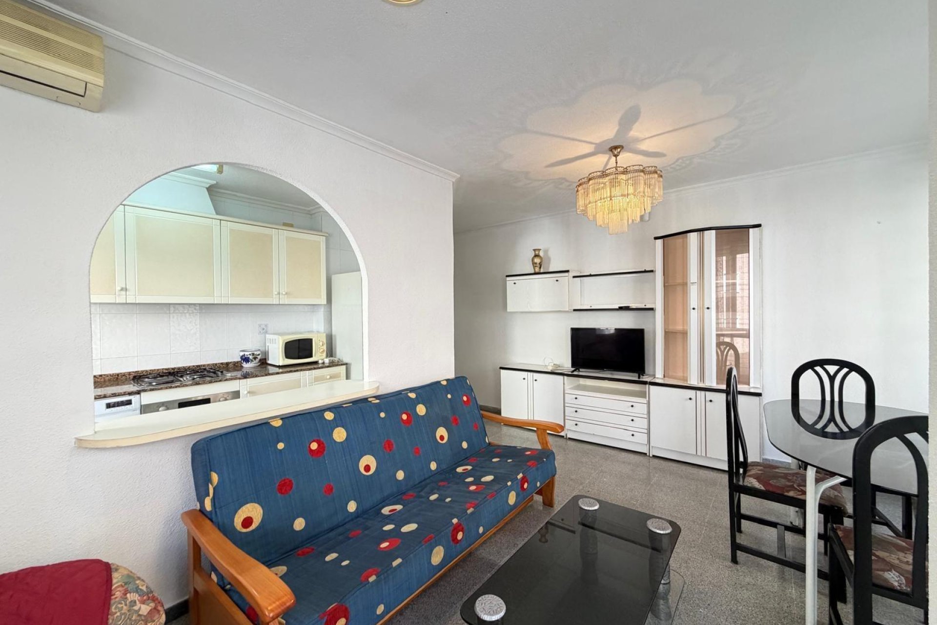 Herverkoop - Appartement -
Torrevieja - Playa del Cura