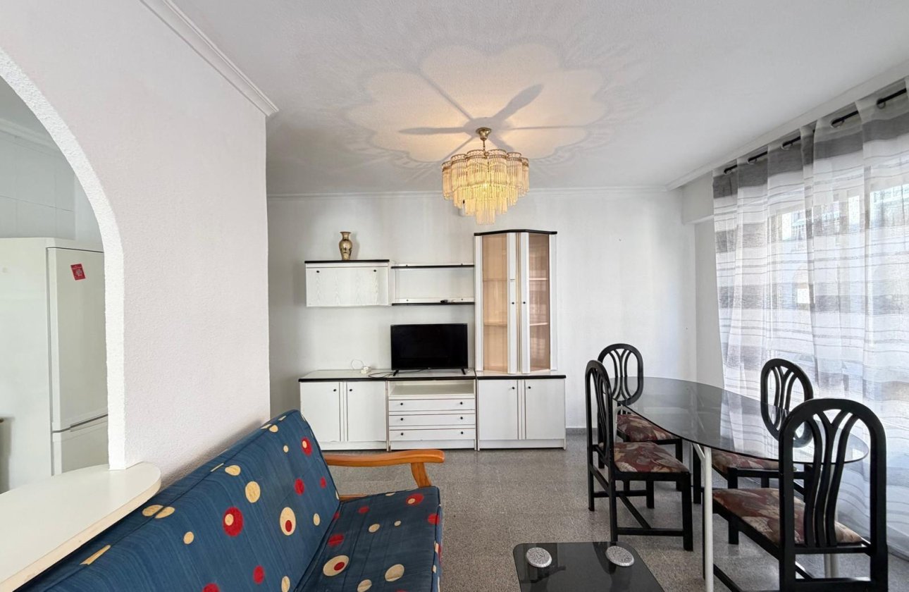 Herverkoop - Appartement -
Torrevieja - Playa del Cura