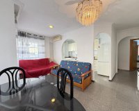 Herverkoop - Appartement -
Torrevieja - Playa del Cura