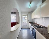 Herverkoop - Appartement -
Torrevieja - Playa del Cura