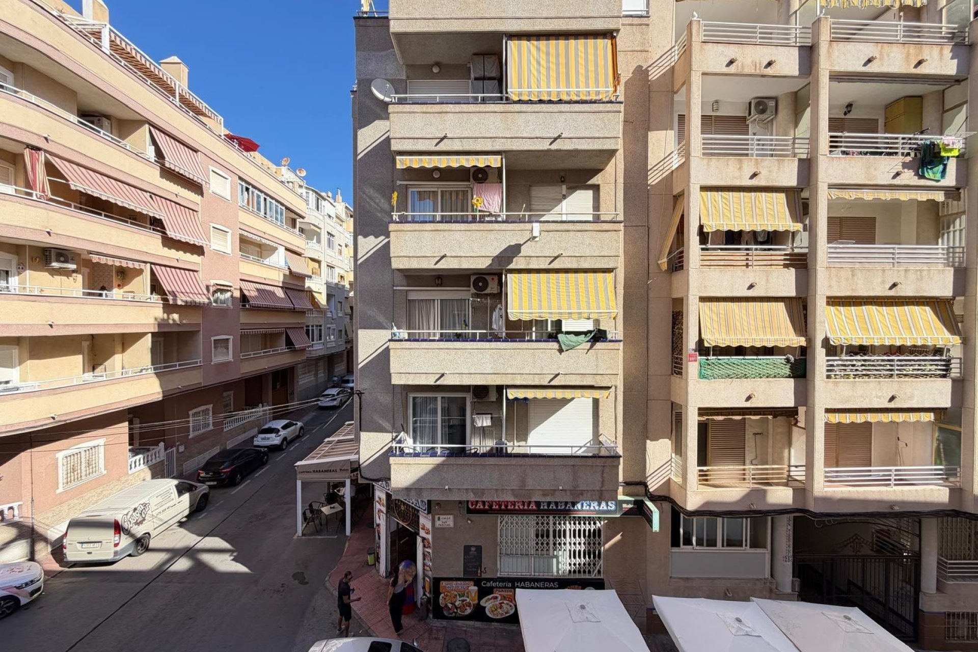 Herverkoop - Appartement -
Torrevieja - Playa del Cura