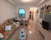 Herverkoop - Appartement -
Torrevieja - Playa del Cura