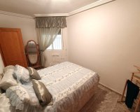Herverkoop - Appartement -
Torrevieja - Playa del Cura