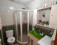 Herverkoop - Appartement -
Torrevieja - Playa del Cura