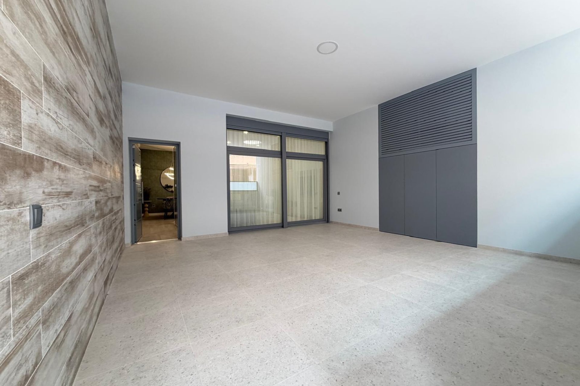 Herverkoop - Appartement -
Torrevieja - Playa del Cura