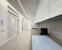 Herverkoop - Appartement -
Torrevieja - Playa del Cura