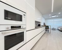 Herverkoop - Appartement -
Torrevieja - Playa del Cura