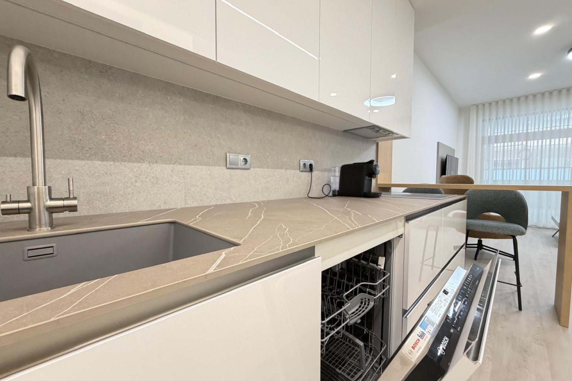 Herverkoop - Appartement -
Torrevieja - Playa del Cura