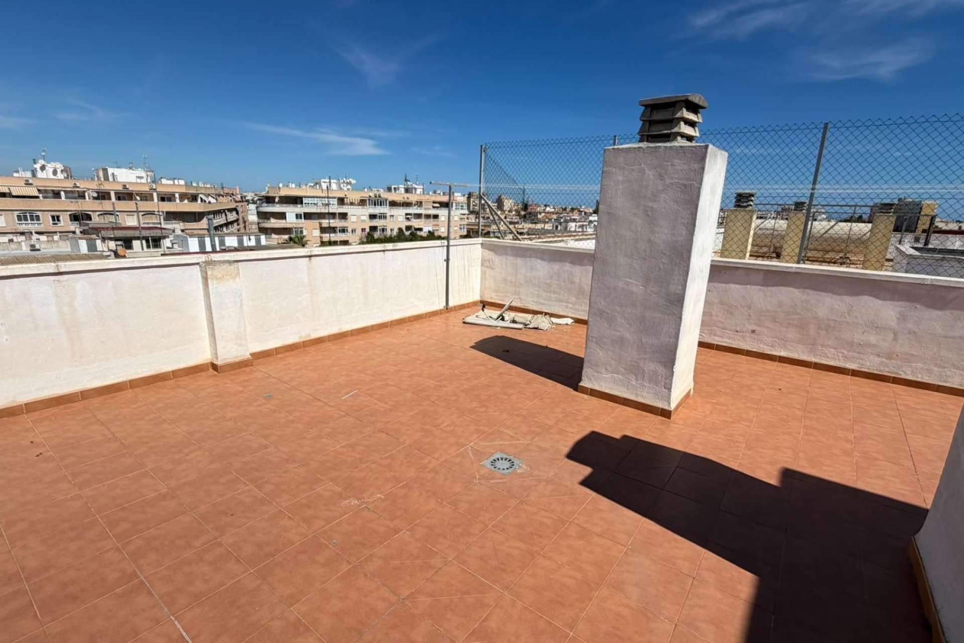 Herverkoop - Appartement -
Torrevieja - Playa del Cura