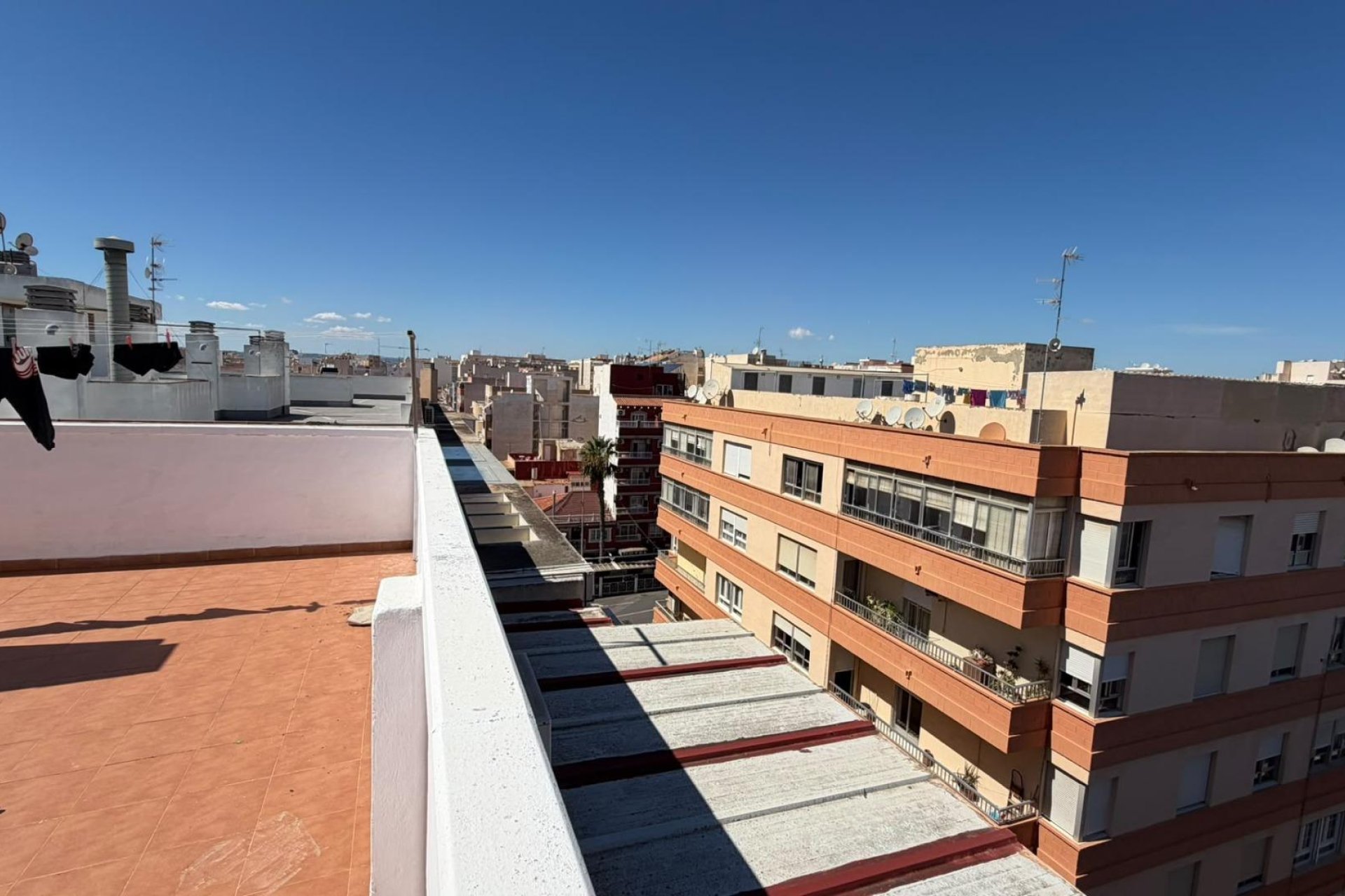 Herverkoop - Appartement -
Torrevieja - Playa del Cura