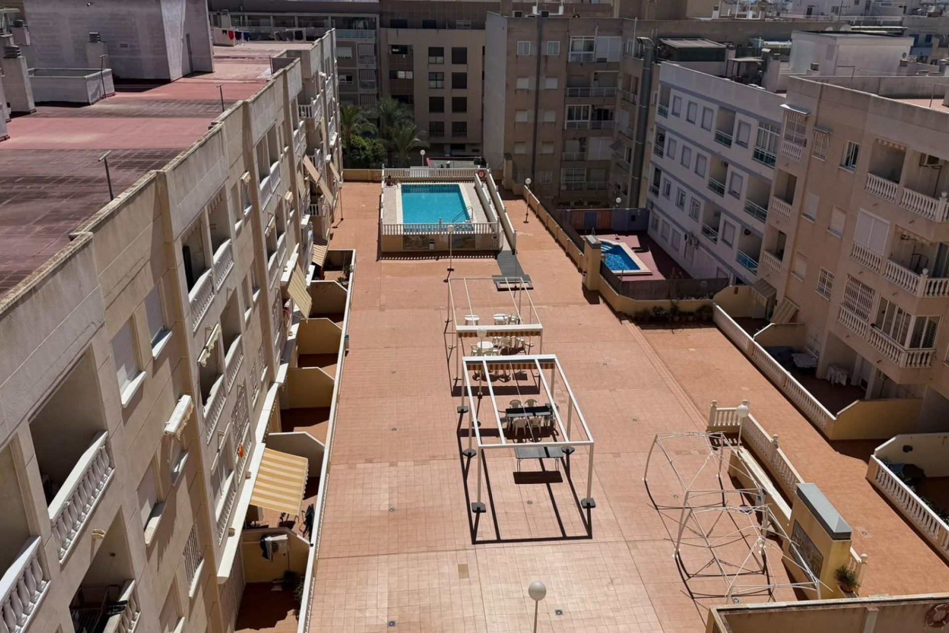 Herverkoop - Appartement -
Torrevieja - Playa del Cura