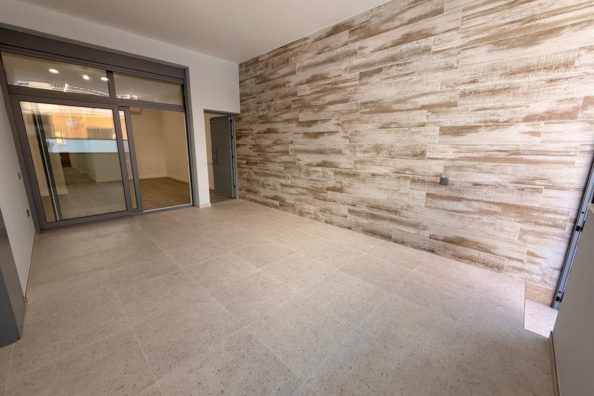 Herverkoop - Appartement -
Torrevieja - Playa del Cura