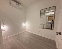 Herverkoop - Appartement -
Torrevieja - Playa del Cura