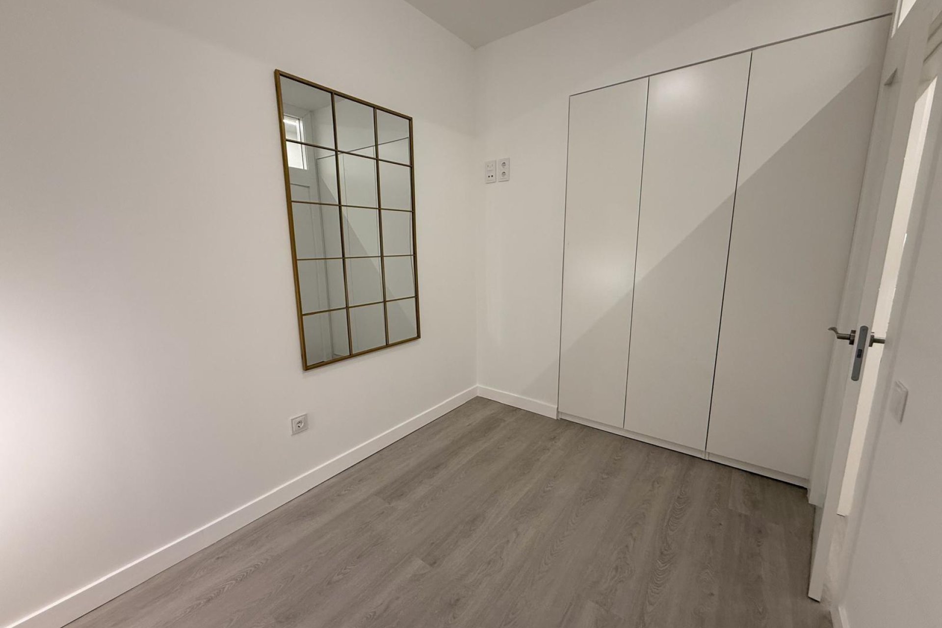 Herverkoop - Appartement -
Torrevieja - Playa del Cura
