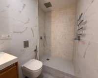 Herverkoop - Appartement -
Torrevieja - Playa del Cura