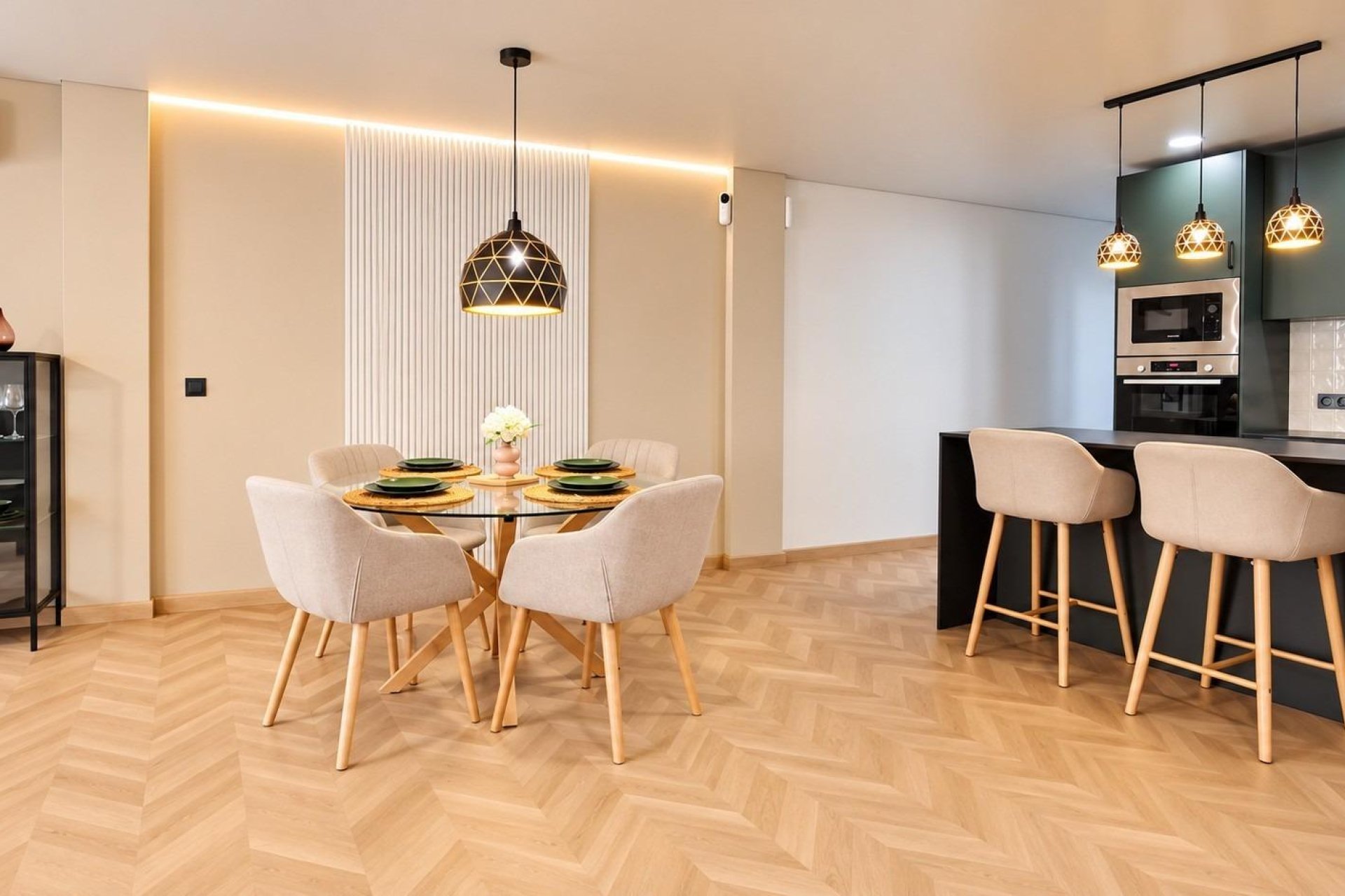 Herverkoop - Appartement -
Torrevieja - Playa del Cura