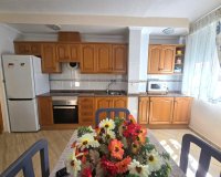 Herverkoop - Appartement -
Torrevieja - Playa del Cura