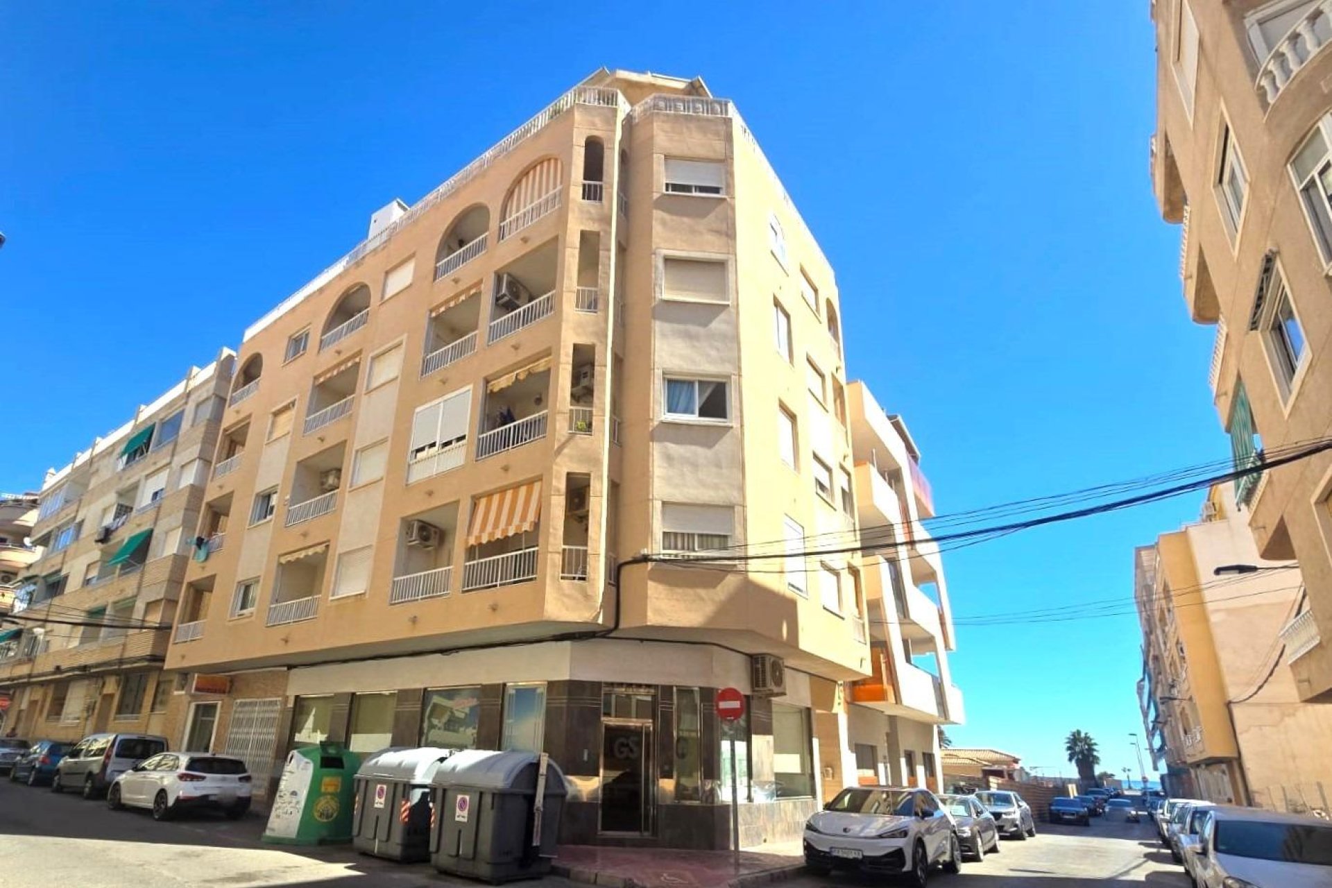 Herverkoop - Appartement -
Torrevieja - Playa del Cura