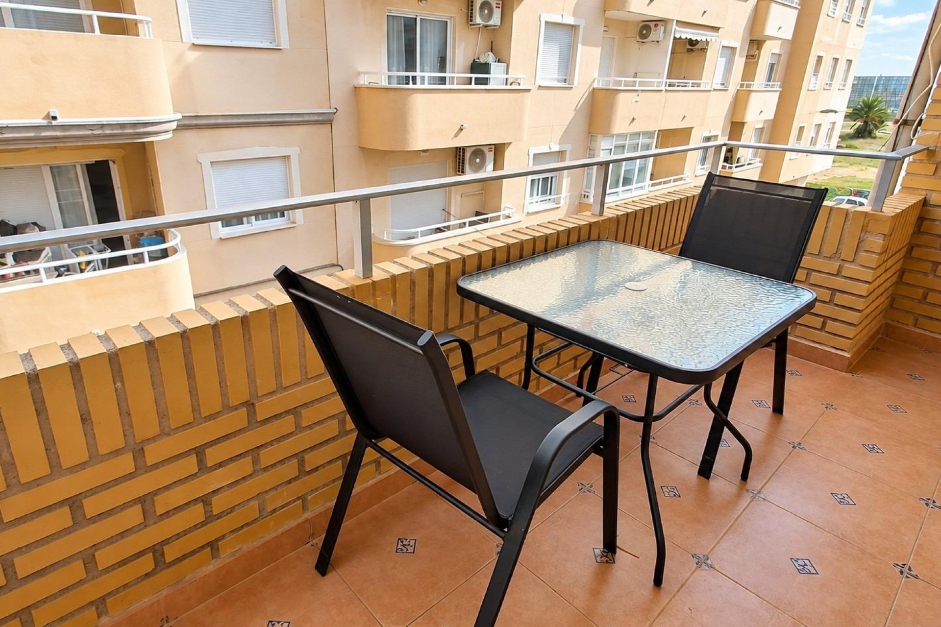 Herverkoop - Appartement -
Torrevieja - Playa del Cura