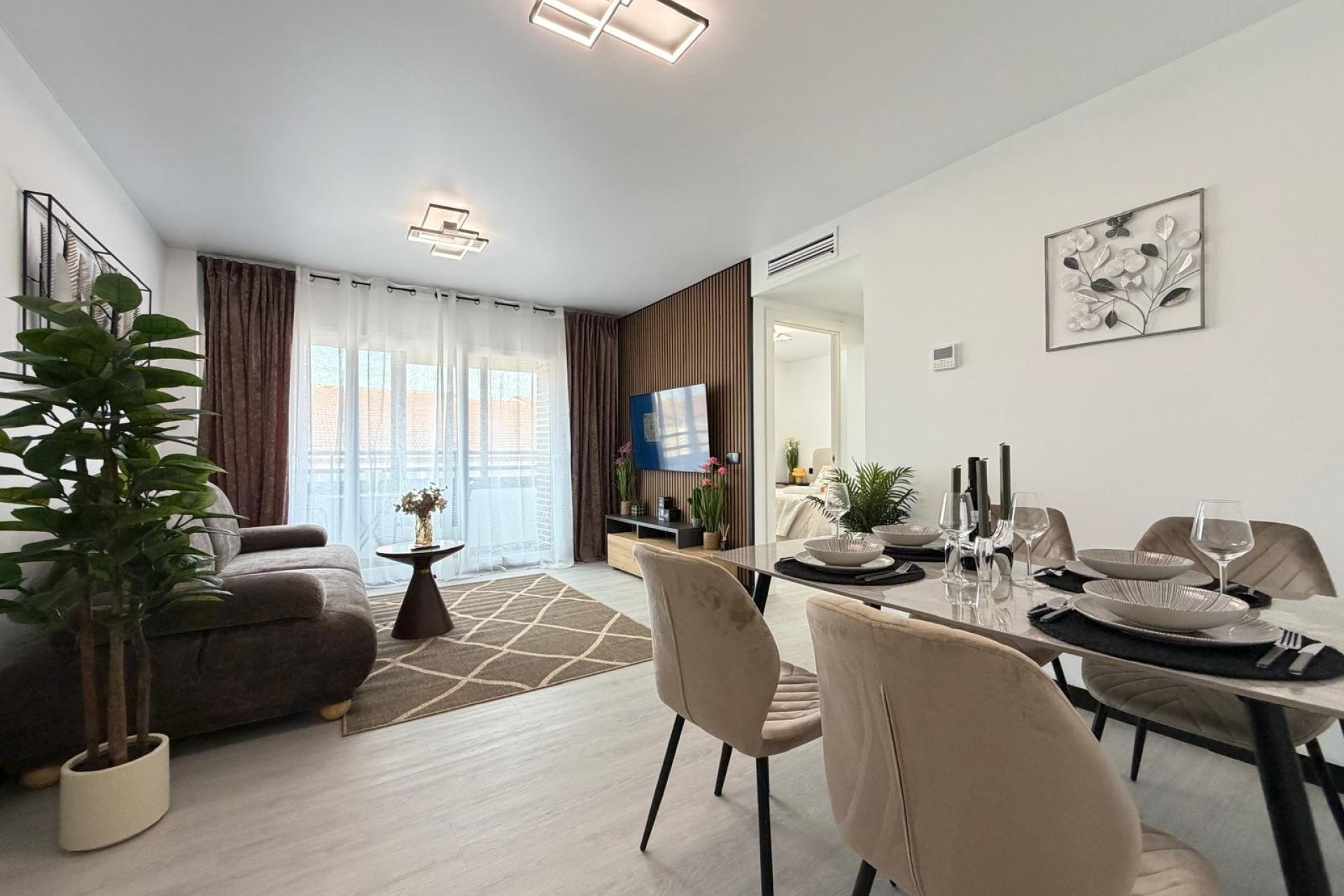 Herverkoop - Appartement -
Torrevieja - Playa del Cura