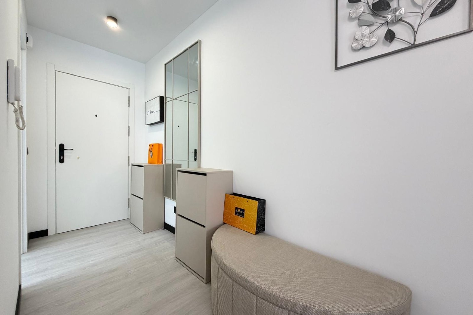 Herverkoop - Appartement -
Torrevieja - Playa del Cura