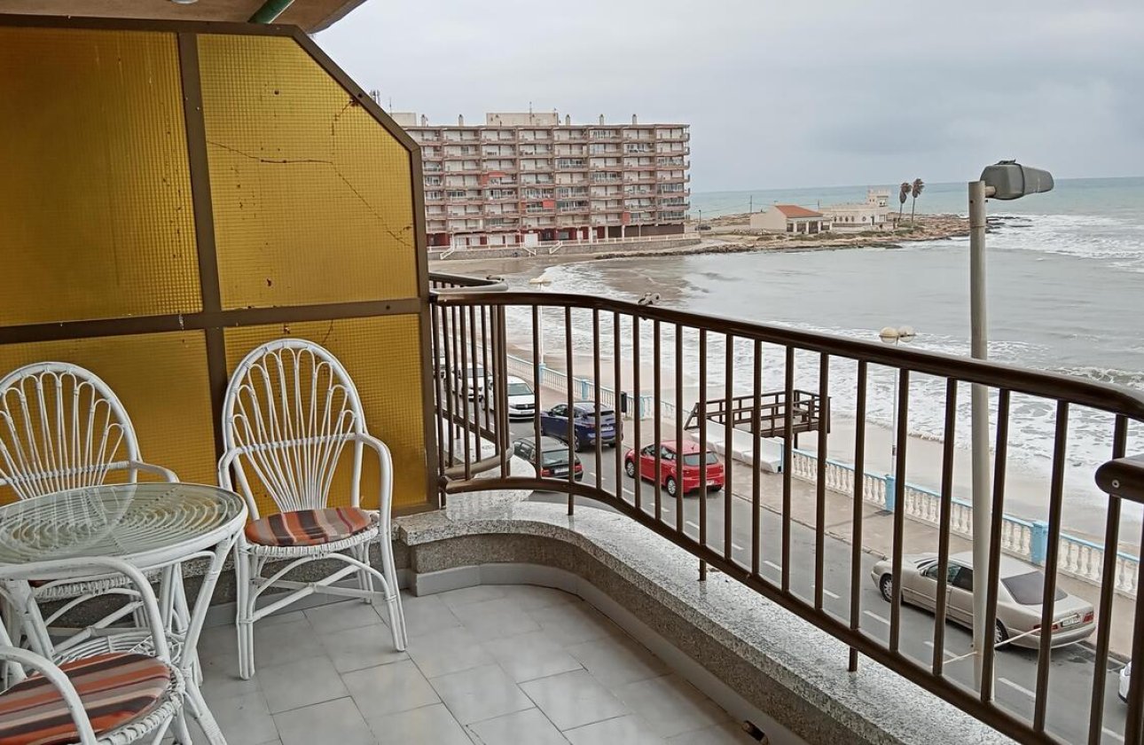 Herverkoop - Appartement -
Torrevieja - PLAYA LOS LOCOS
