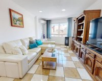 Herverkoop - Appartement -
Torrevieja - Puerto Deportivo