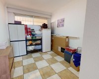 Herverkoop - Appartement -
Torrevieja - Puerto Deportivo