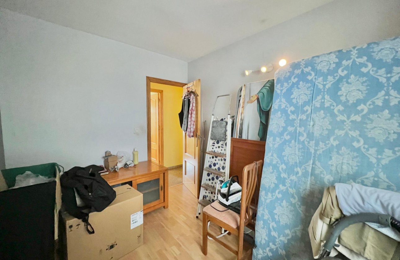 Herverkoop - Appartement -
Torrevieja - Puerto Deportivo
