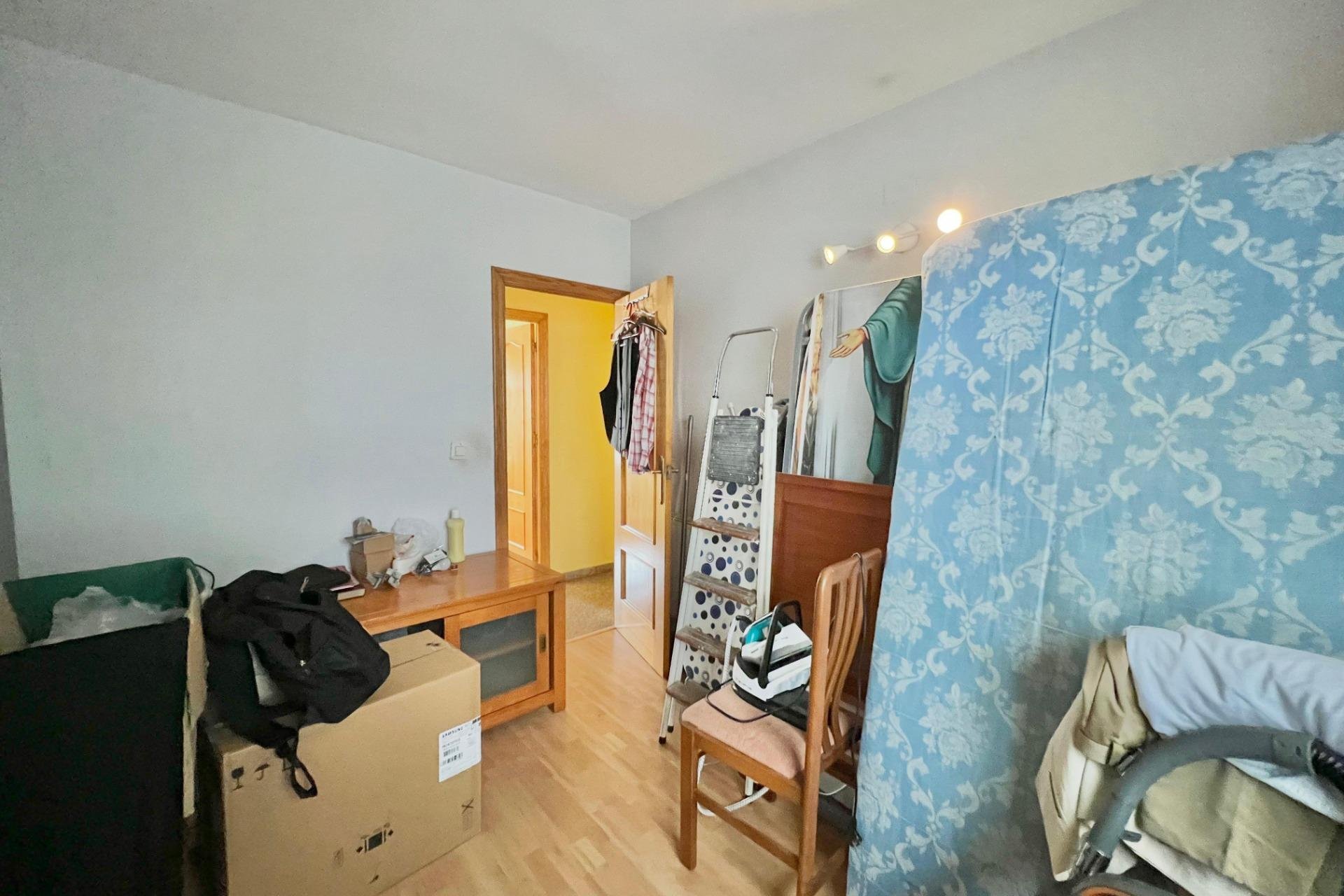 Herverkoop - Appartement -
Torrevieja - Puerto Deportivo