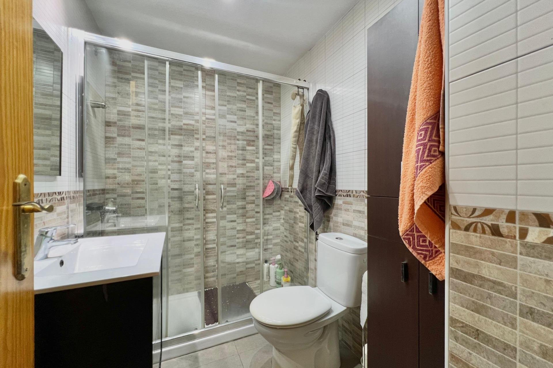 Herverkoop - Appartement -
Torrevieja - Puerto Deportivo