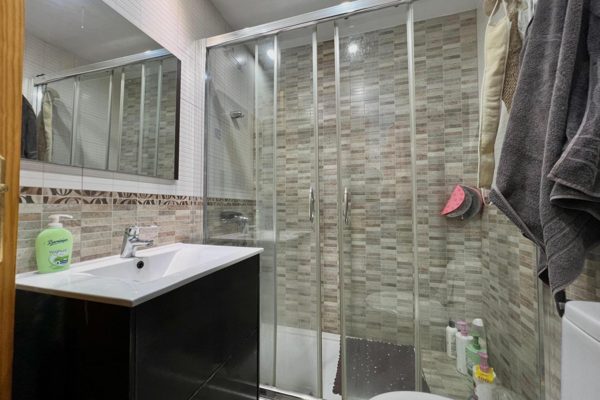 Herverkoop - Appartement -
Torrevieja - Puerto Deportivo