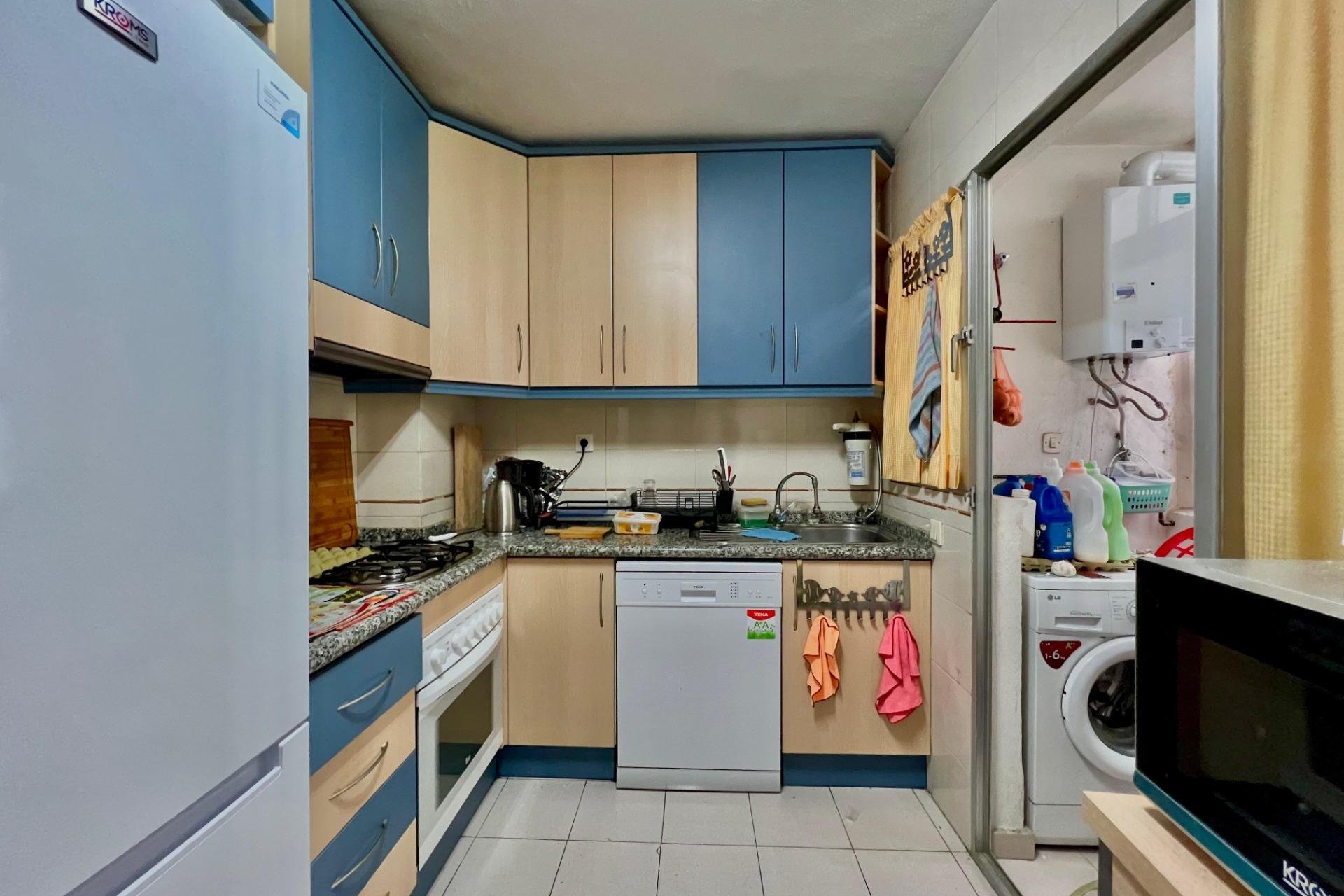 Herverkoop - Appartement -
Torrevieja - Puerto Deportivo