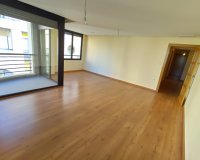 Herverkoop - Appartement -
Torrevieja - Puerto