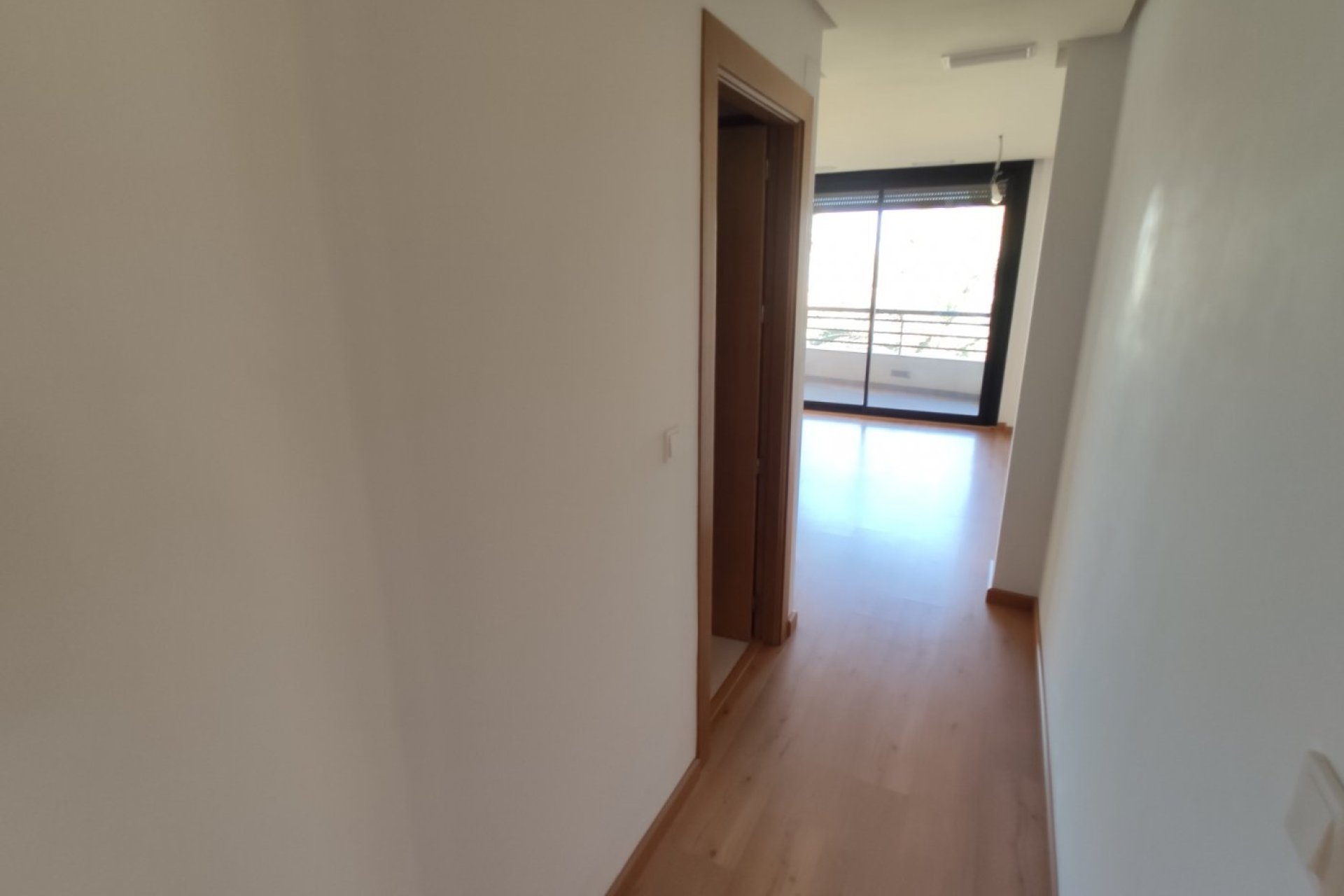 Herverkoop - Appartement -
Torrevieja - Puerto